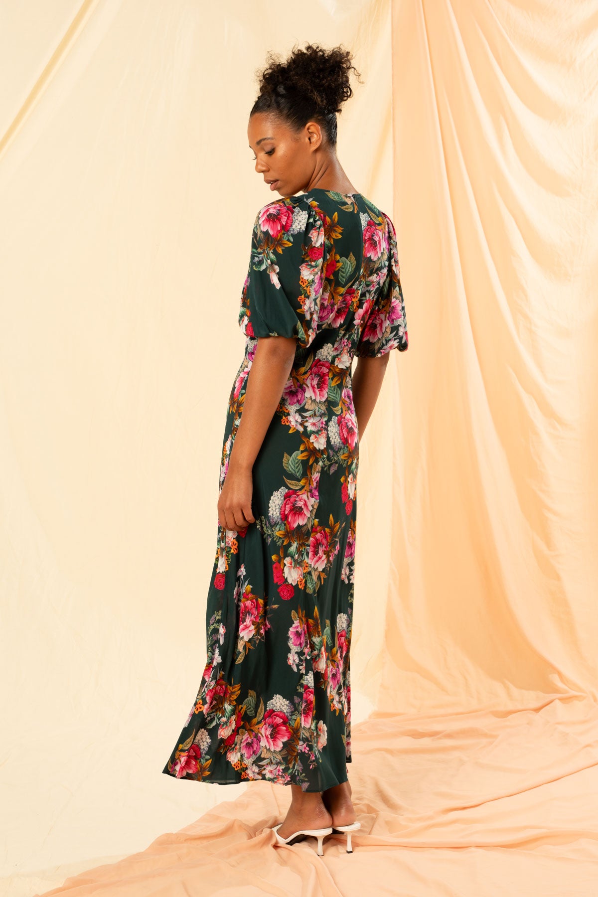 Women's Puff Sleeve Maxi Dress in Whimsical